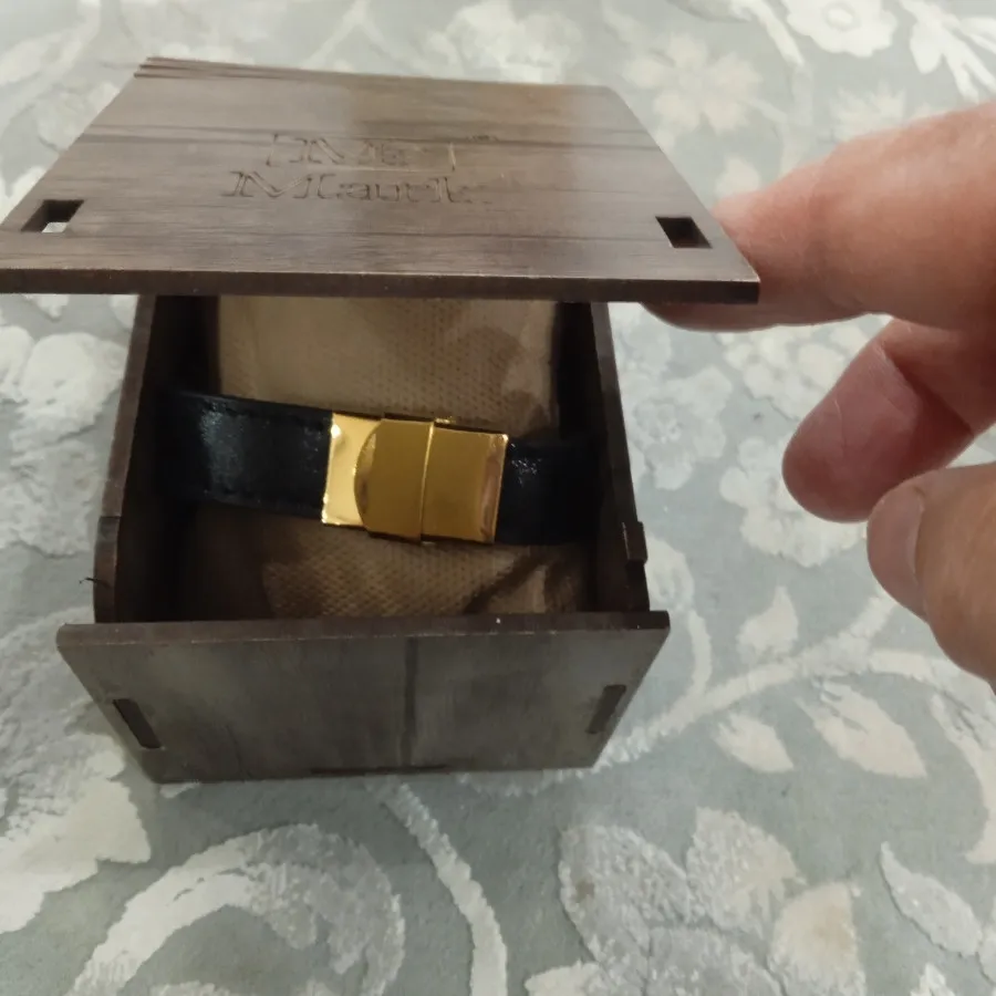 5 تا دستبند و پابند