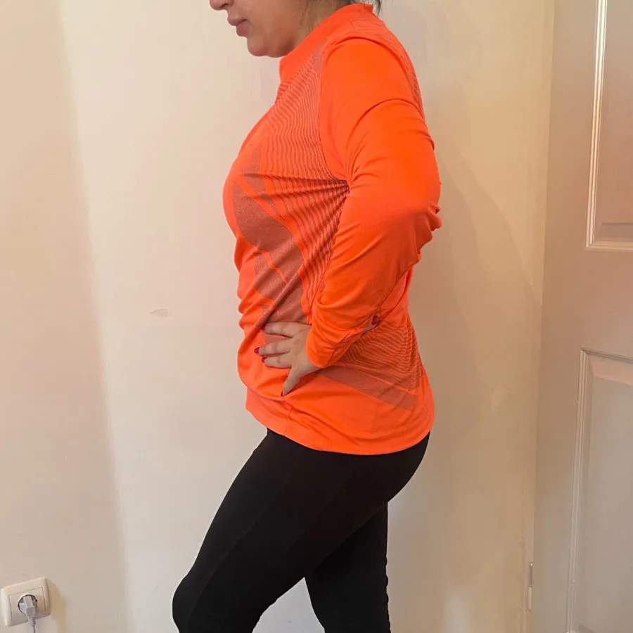 بلوز و شلوار ورزشی