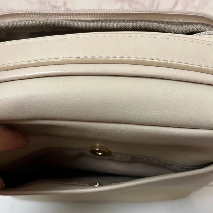 کیف کرمی DAVIDJONES