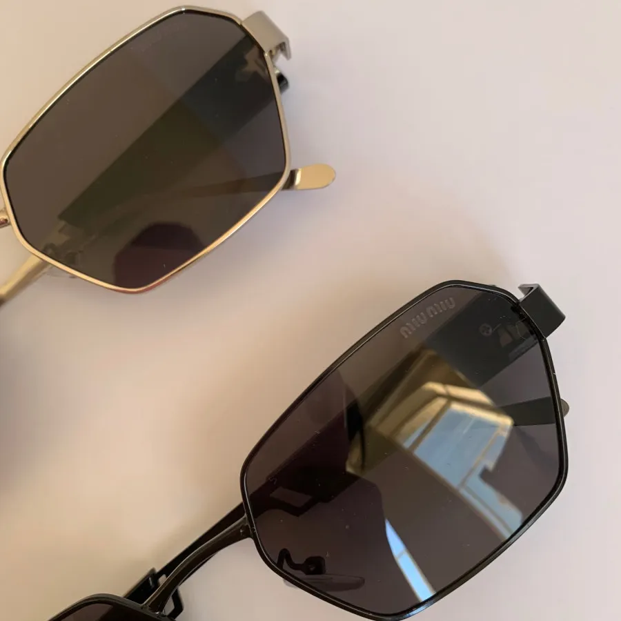 عینک افتابی میومیو