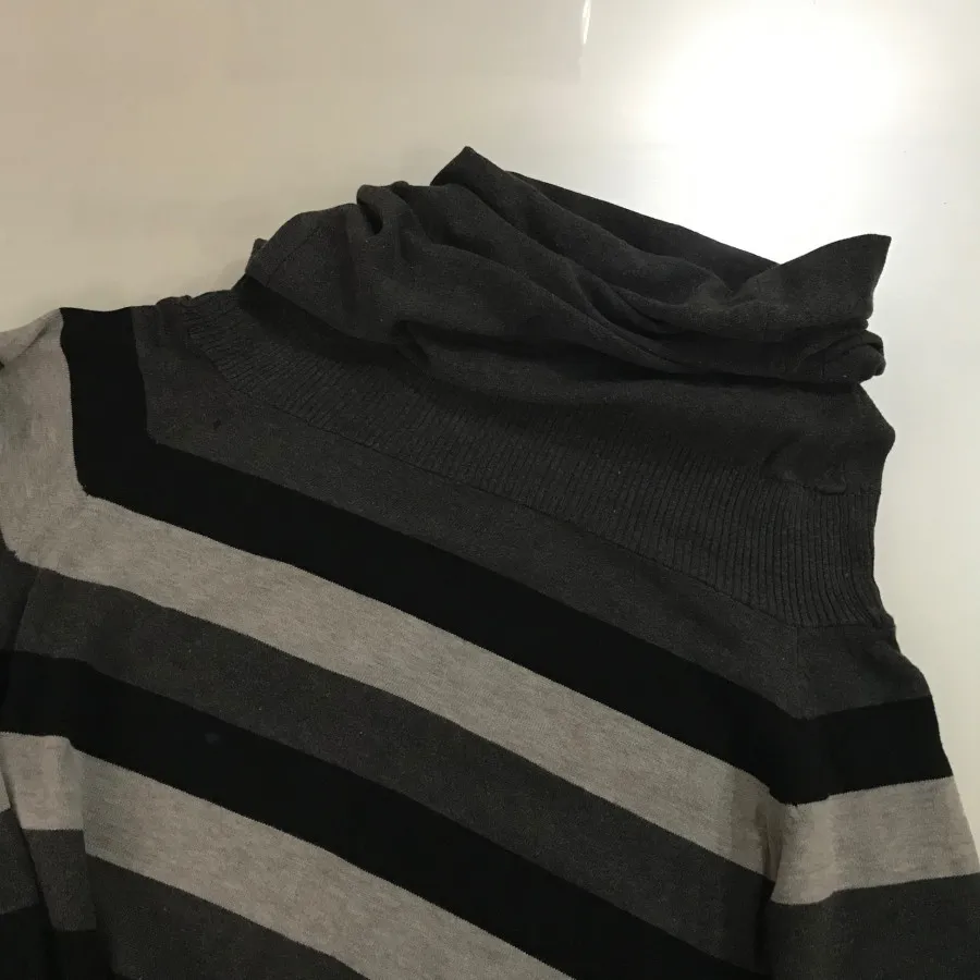 بافت یقه شل