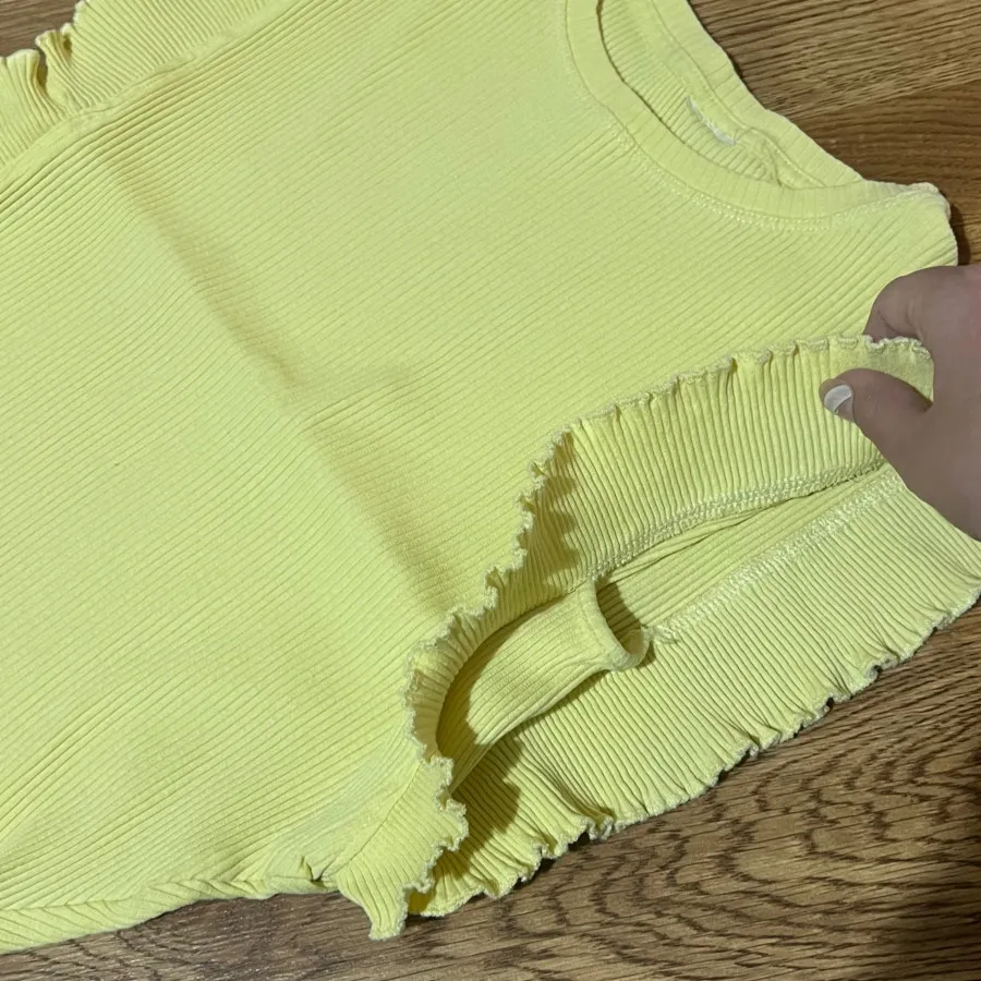 کراپ دخترانه کره ای