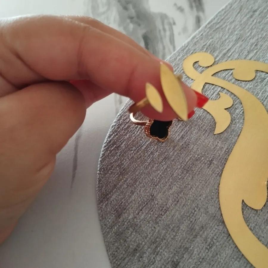 دو عدد انگشتر