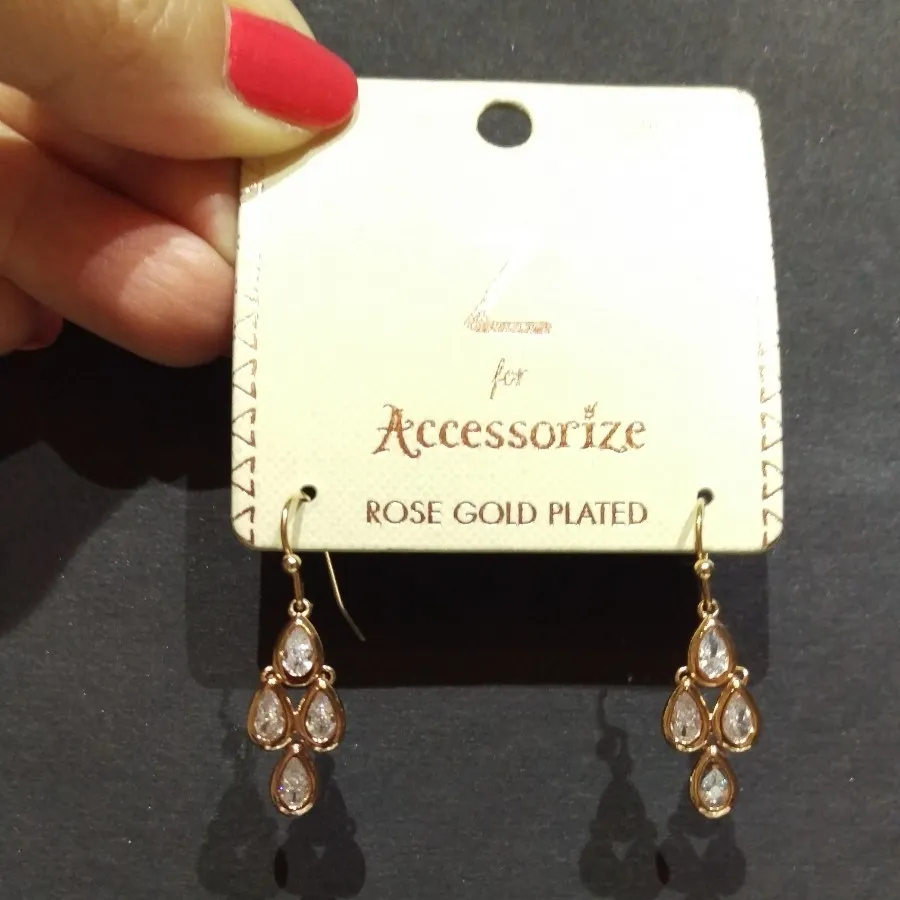 گوشواره اشک