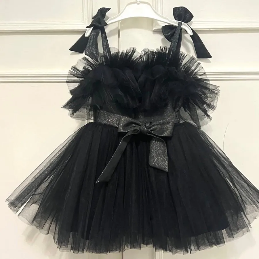 پیراهن بچگانه خارجی