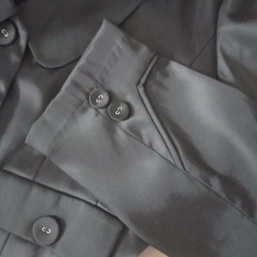 کراپ کت ساتن