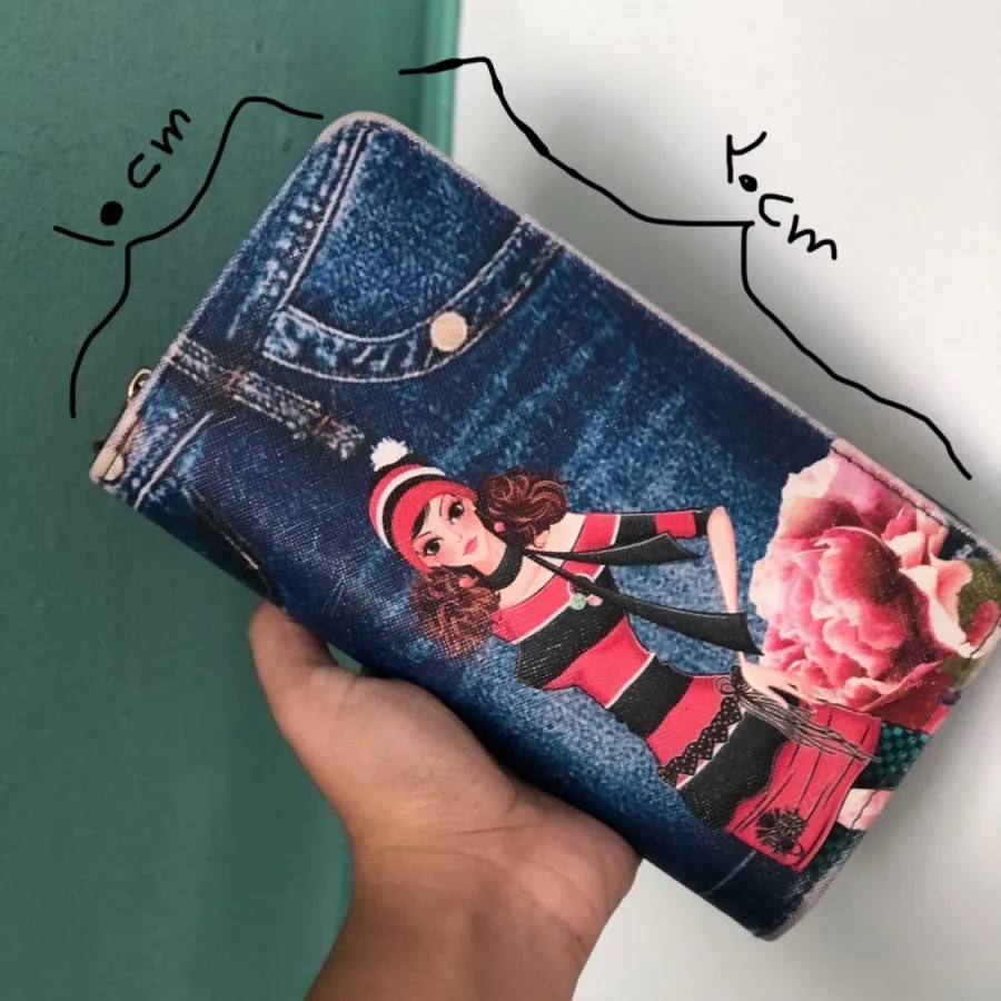 کیف پول دخترانه