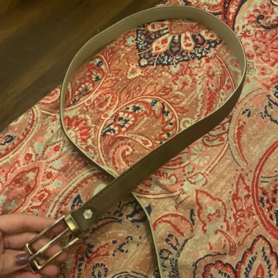 کمربند چرم قهوه ای