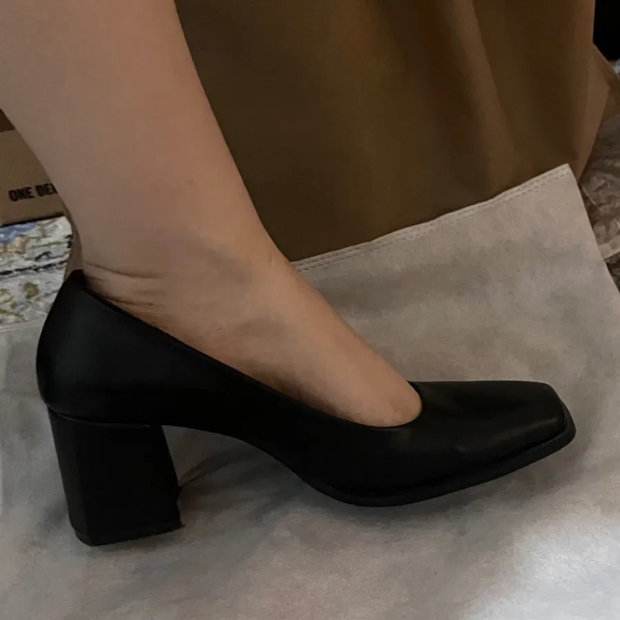 کفش پاشنه بلند مشکی