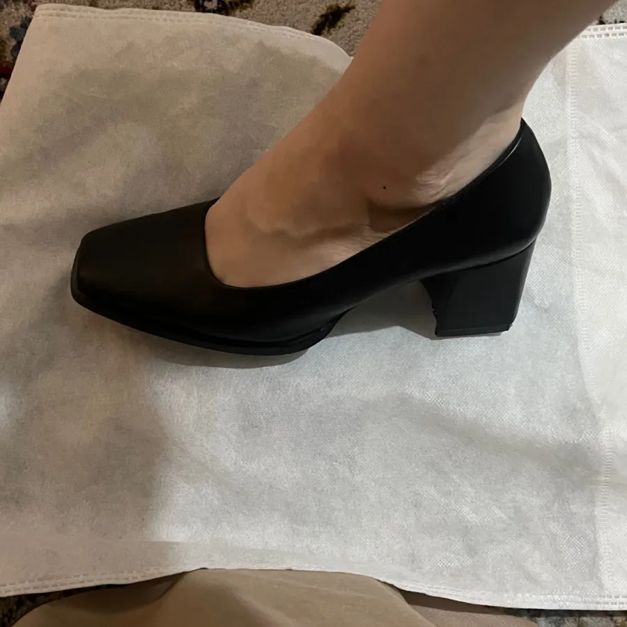 کفش پاشنه بلند مشکی