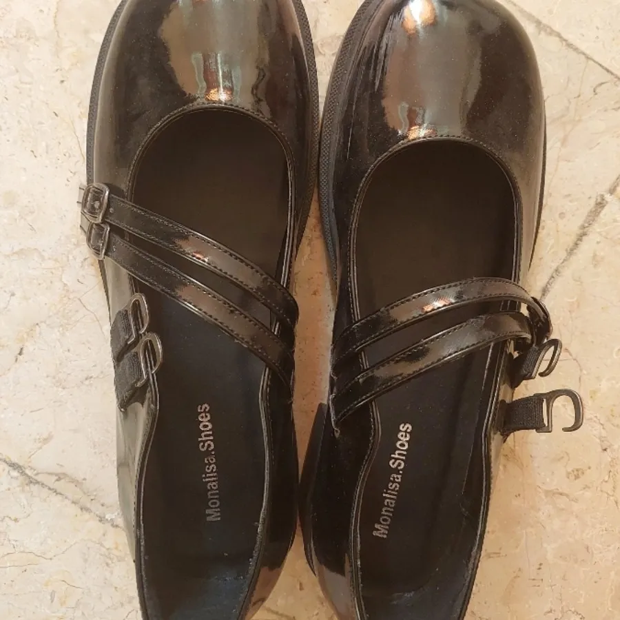 کفش مری جین