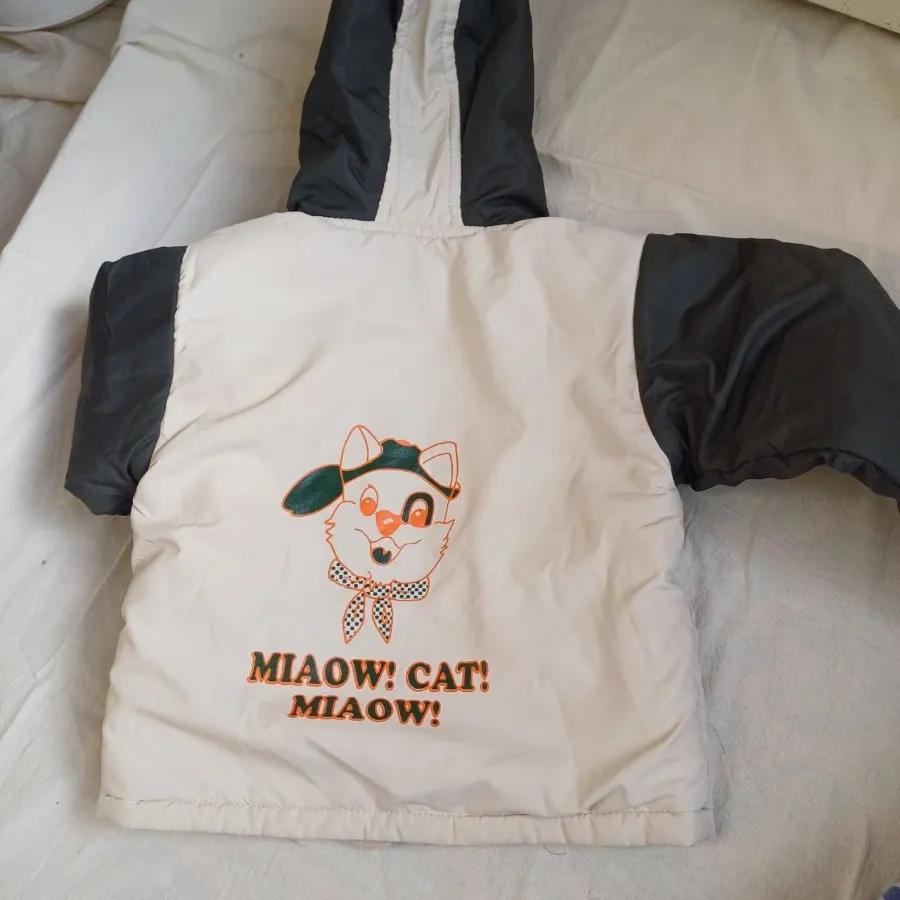 کاپشن و شلوار بچگانه