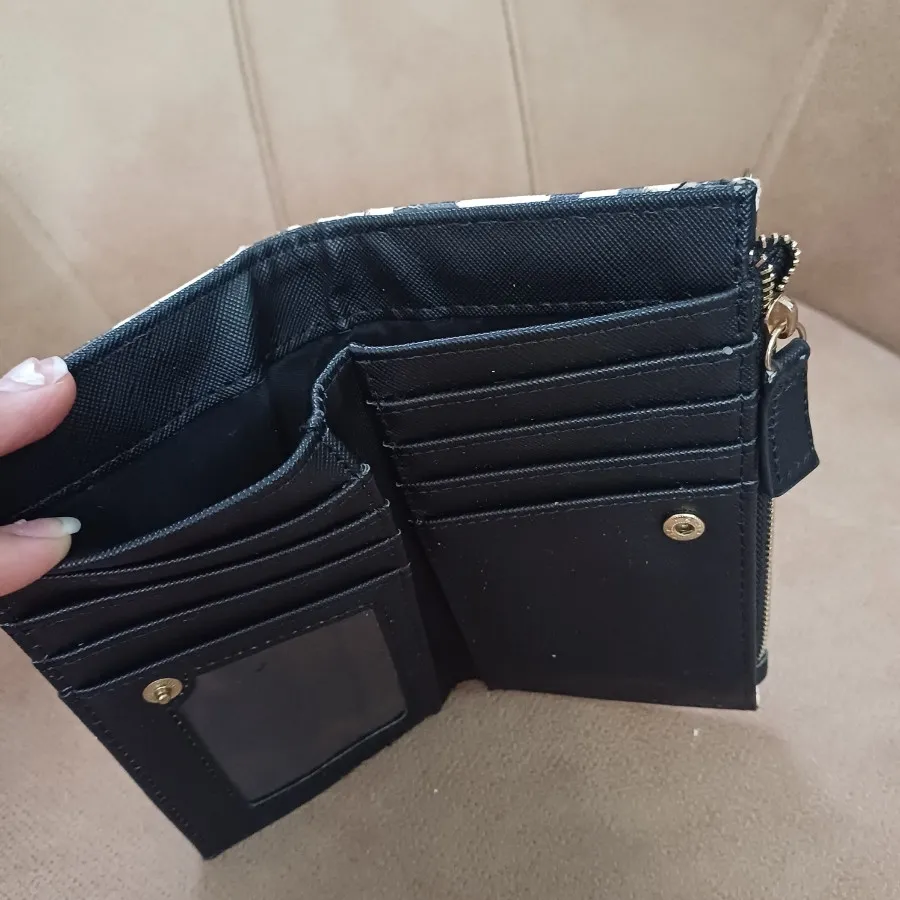 کیف پول زنانه