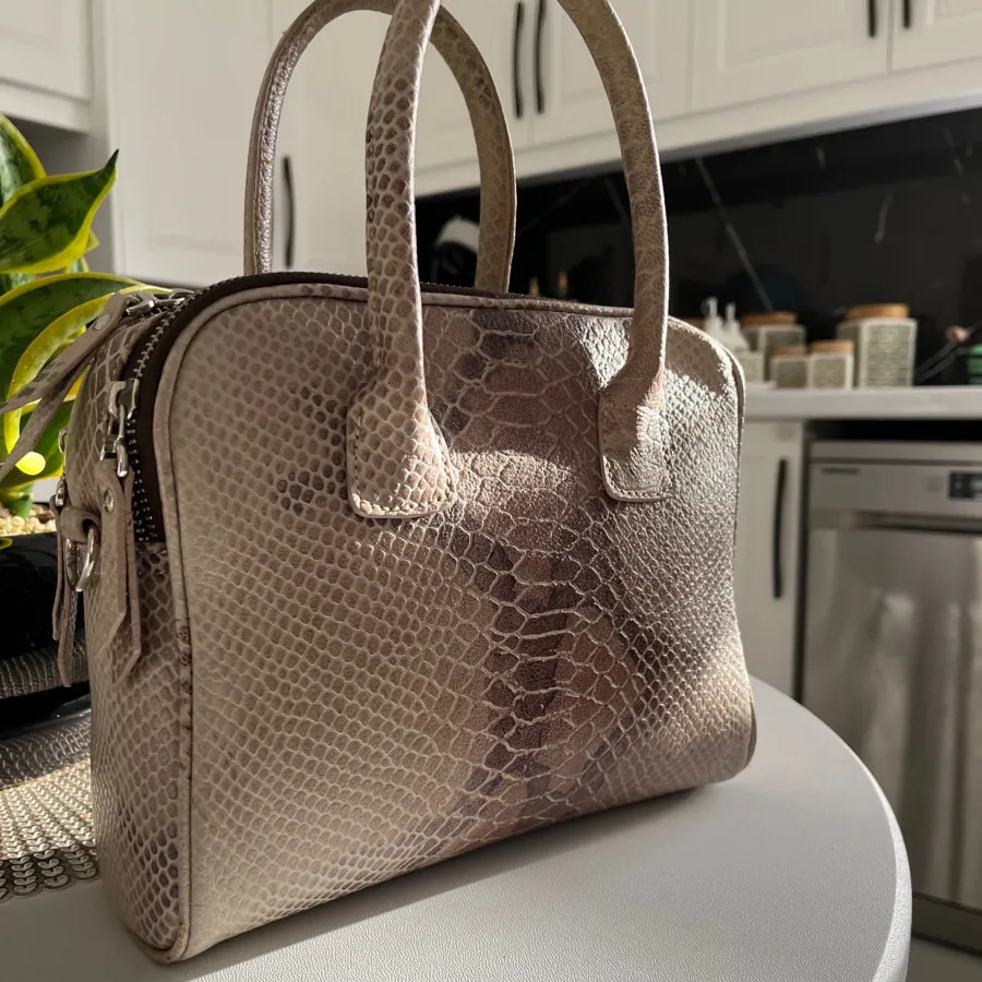 کیف چرم برند mante