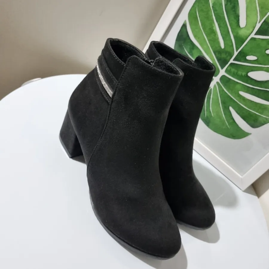 نیم بوت جیر