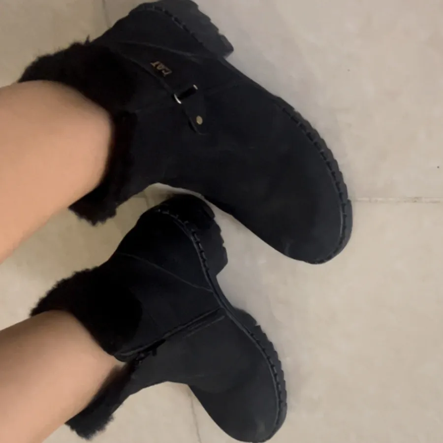 نیم بوت سوییت