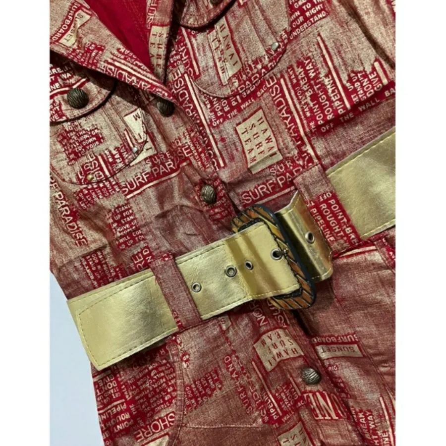 سارافن قرمز