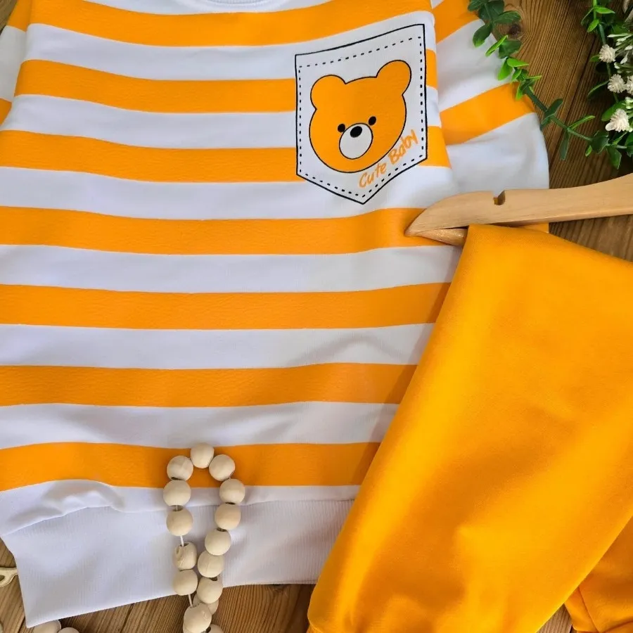 لباس بچگانه