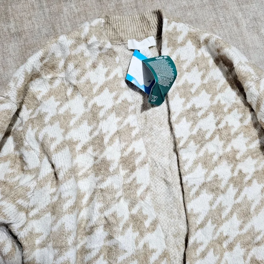 کاردیگان برند h&m