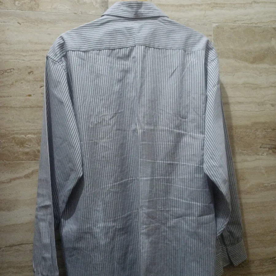 پیراهن مردانه