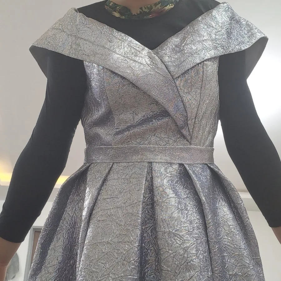 لباس مجلسی نقره ای شیک