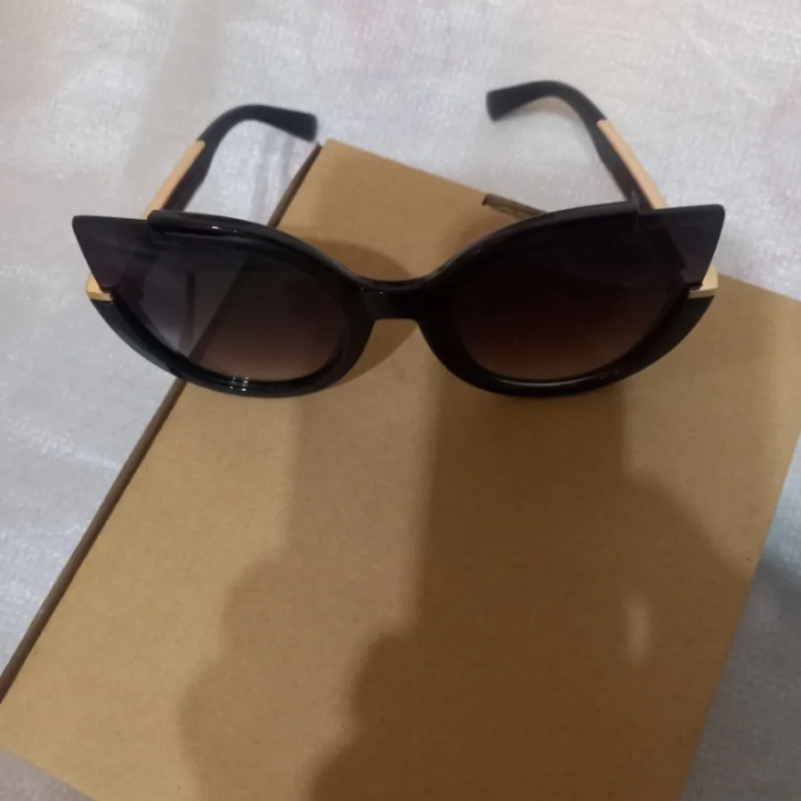 عینک آفتابی