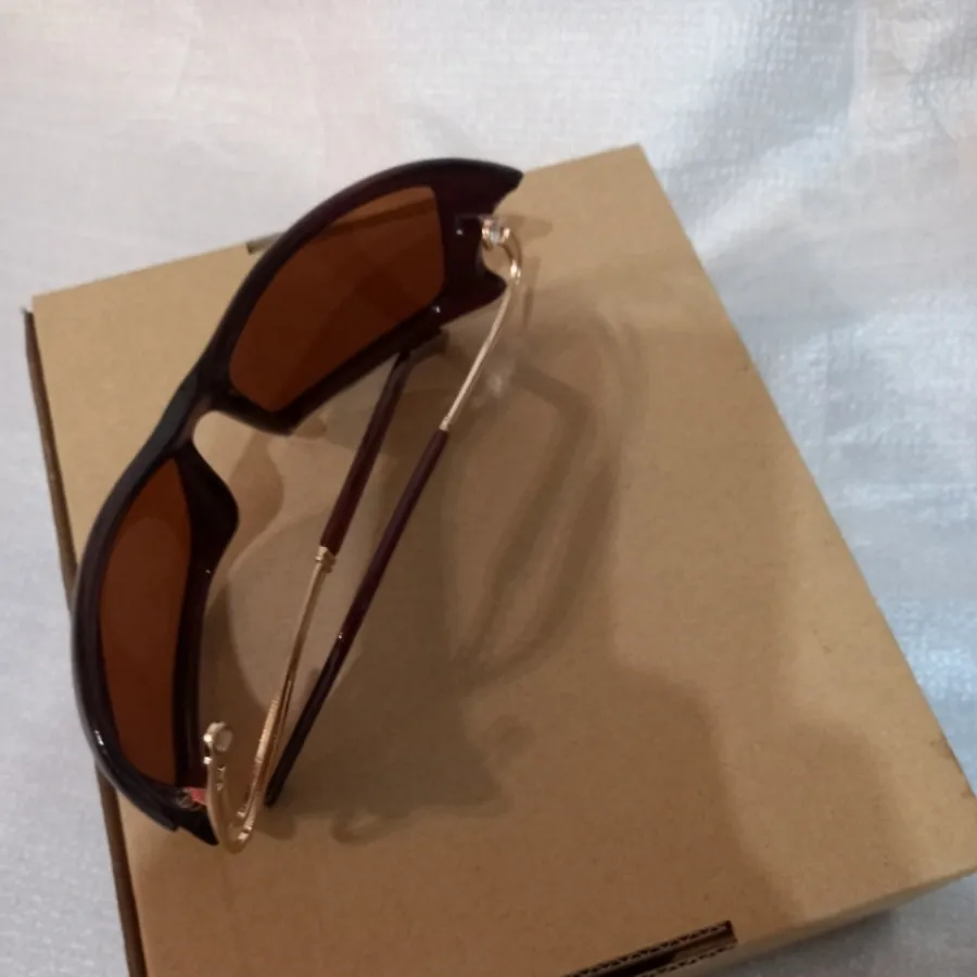 عینک آفتابی