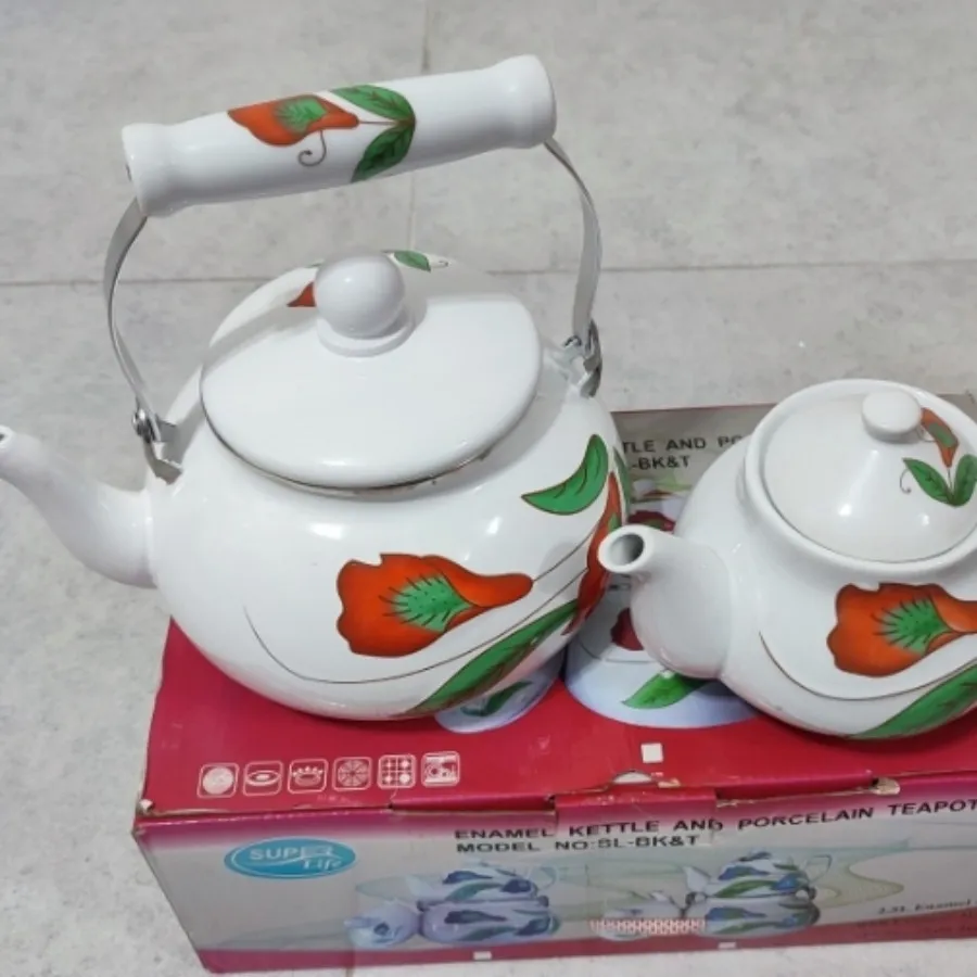 ست کتری و قوری نو باجعبه