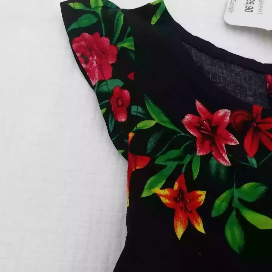 پیراهن دخترونه