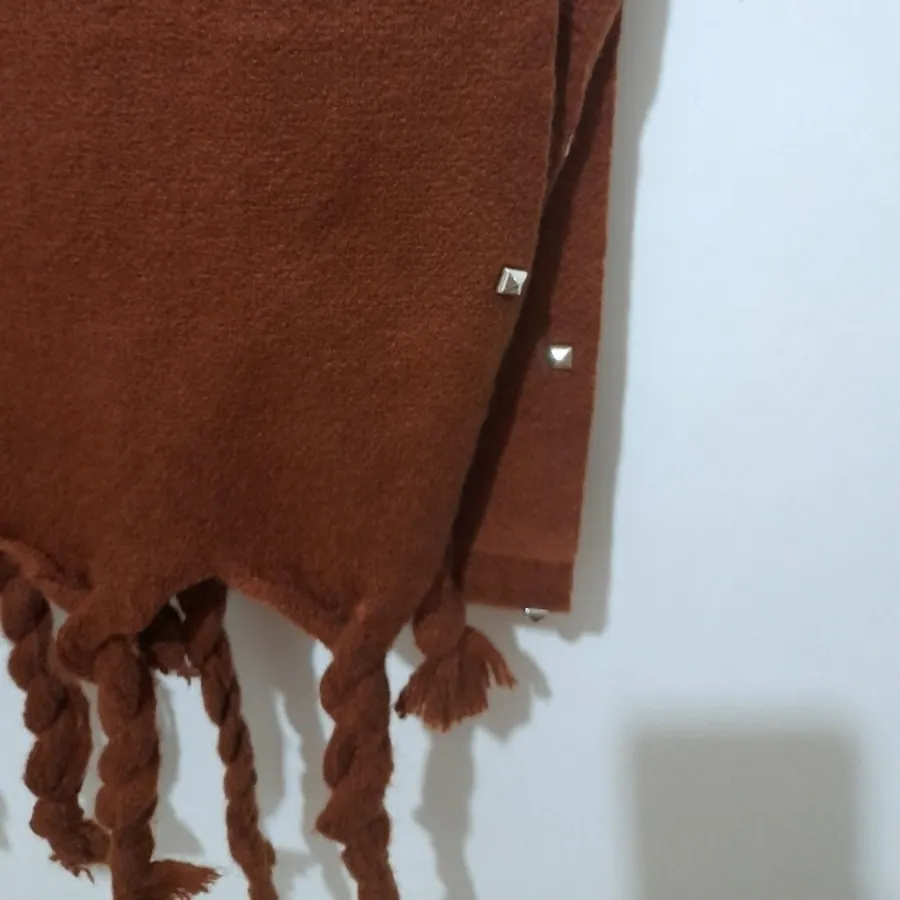 شال زمستانی- نو - رنگ سال