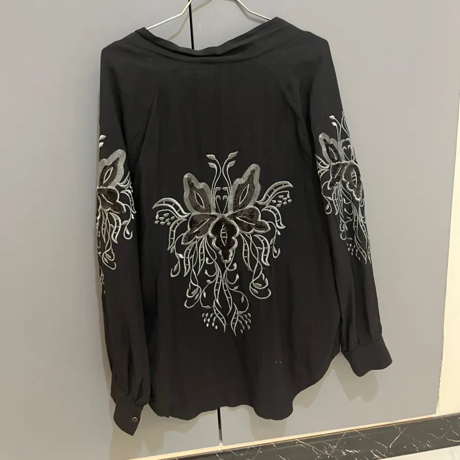 شومیز گلدوزی و پولک