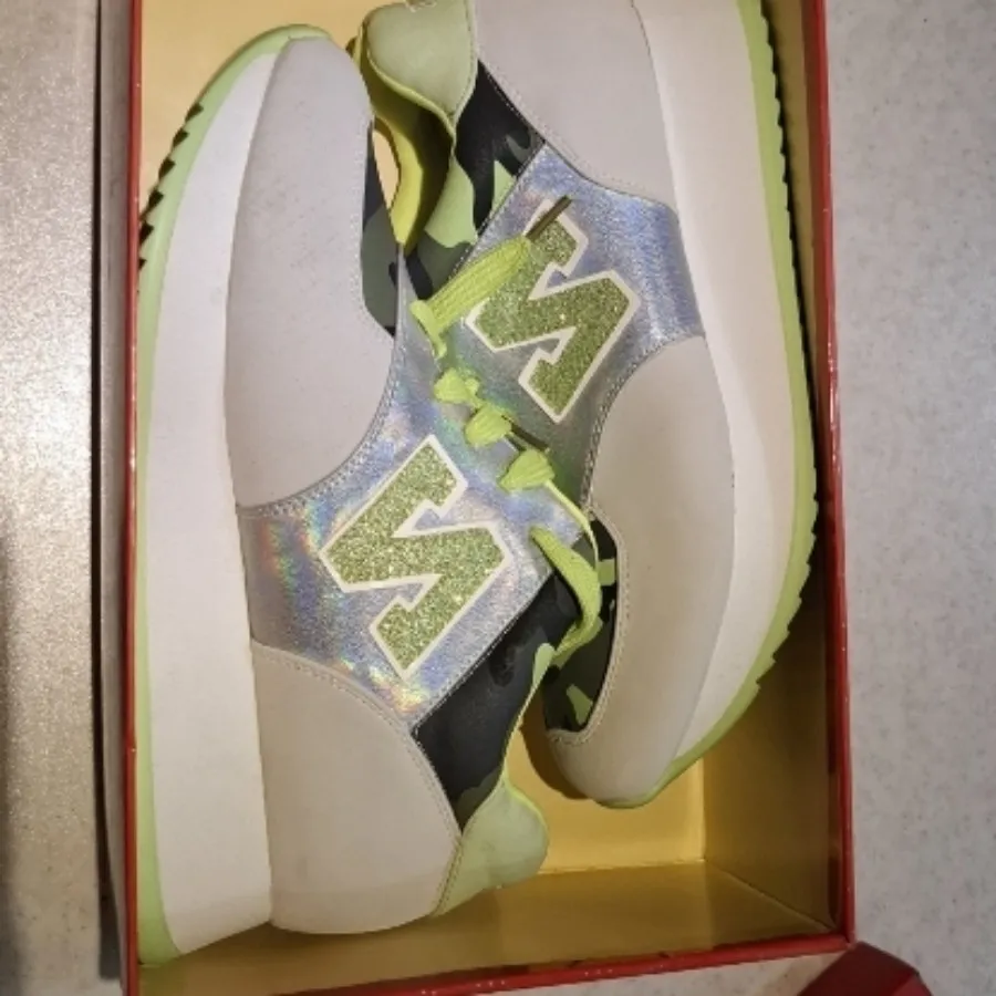 کتانی زنانه