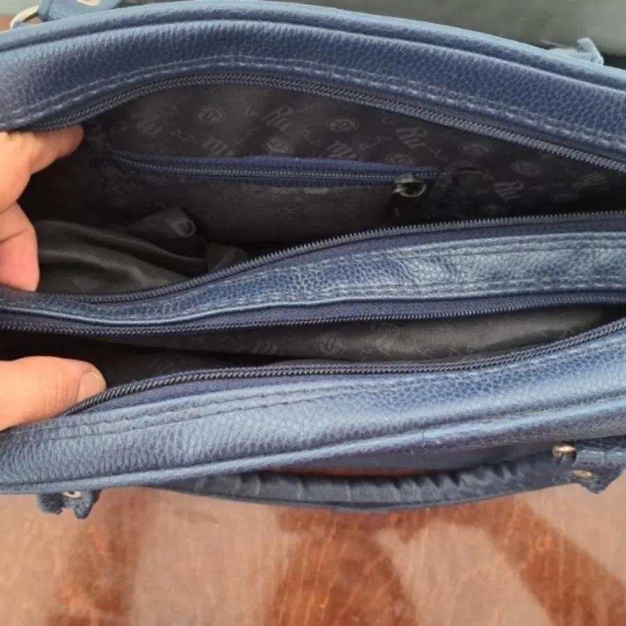 کیف سورمه ای اداری