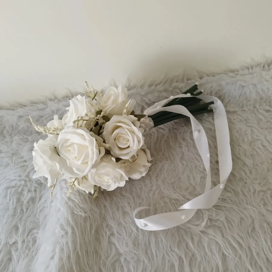 دسته‌گل مصنوعی عروس