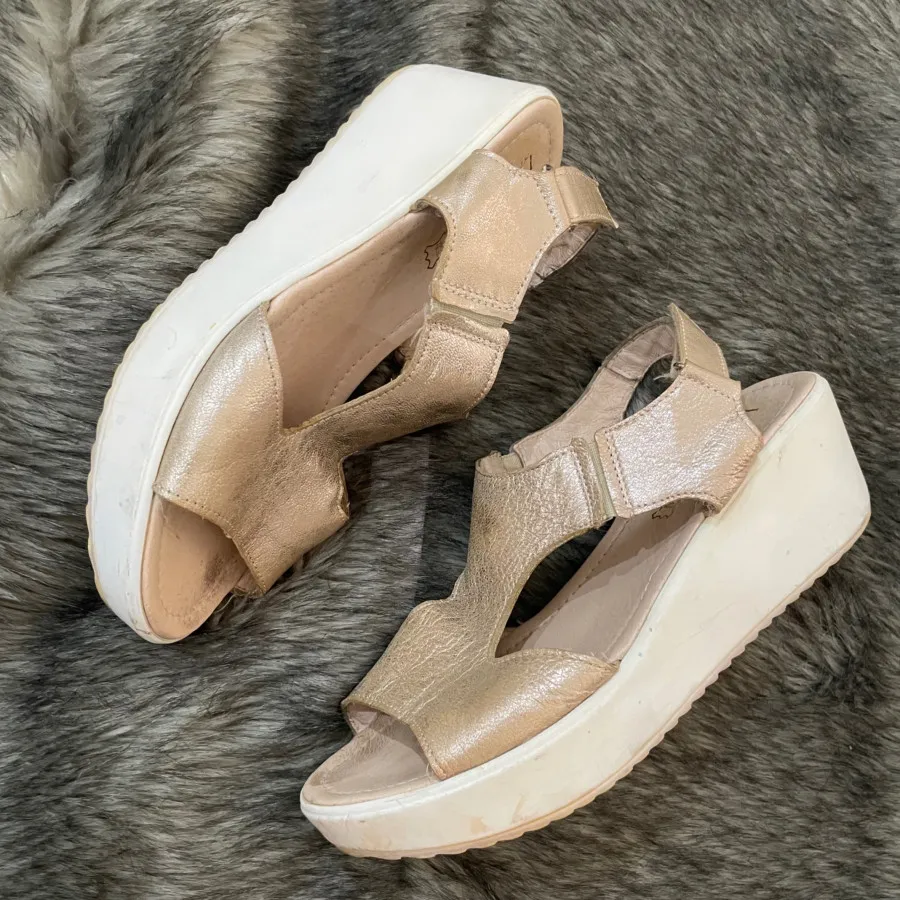 صندل بژ طلایی خارجی 38