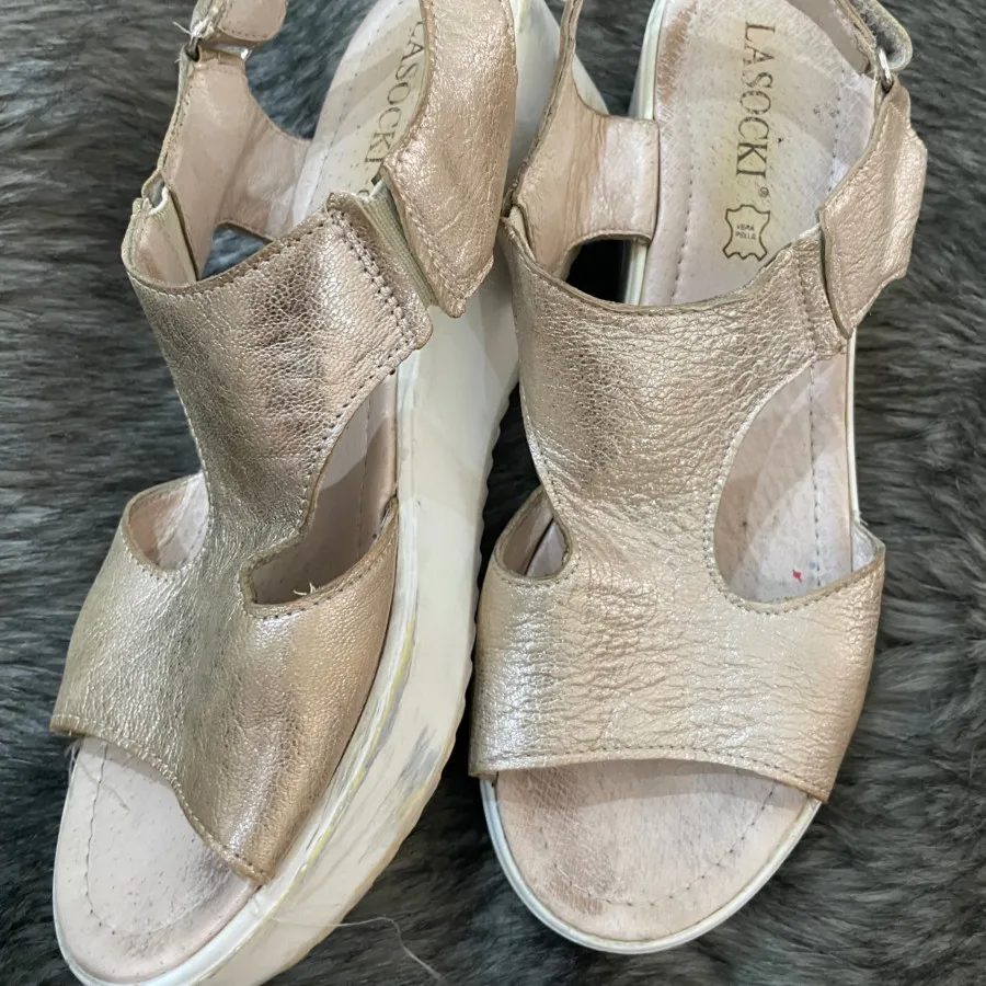 صندل بژ طلایی خارجی 38