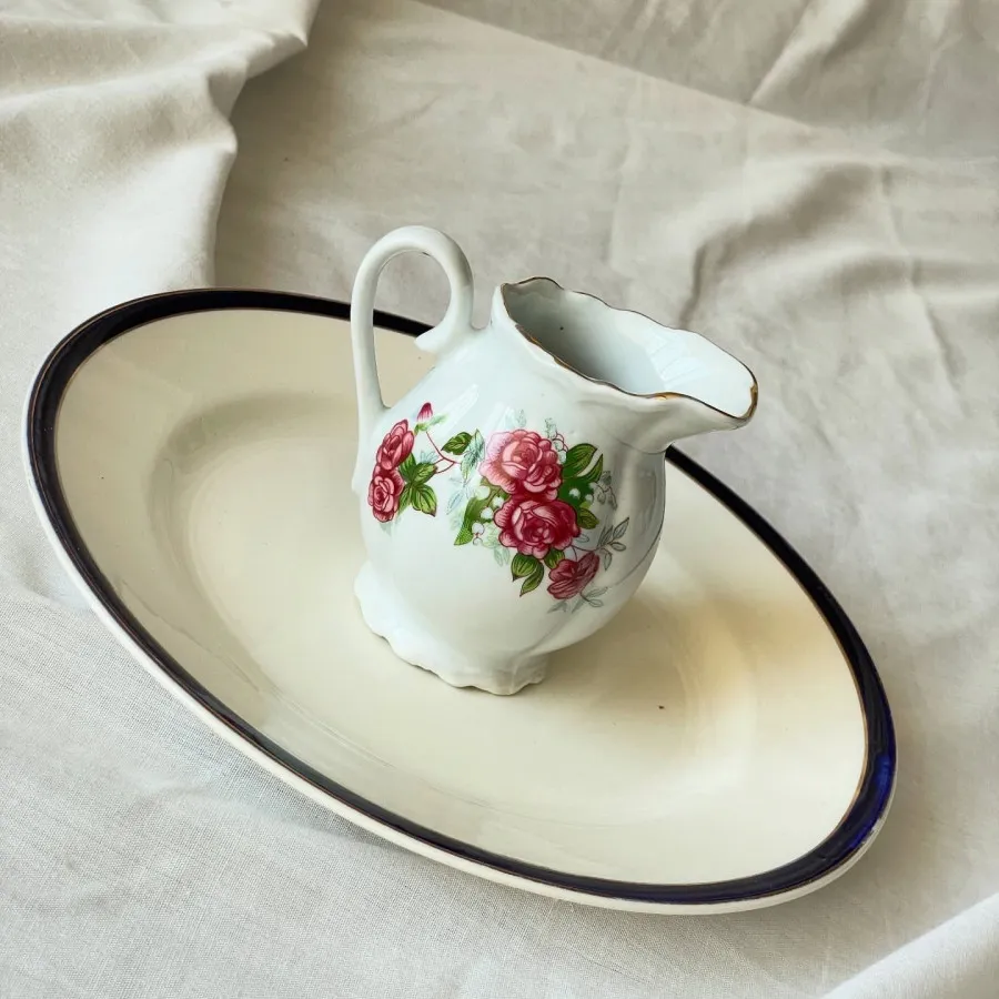 سس خوری گلسرخی