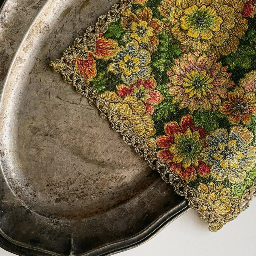 موتیف بلژیکی