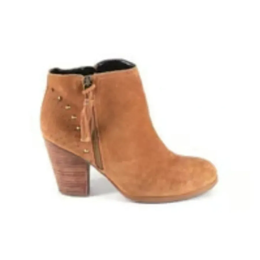 بوت جیر برند Guess