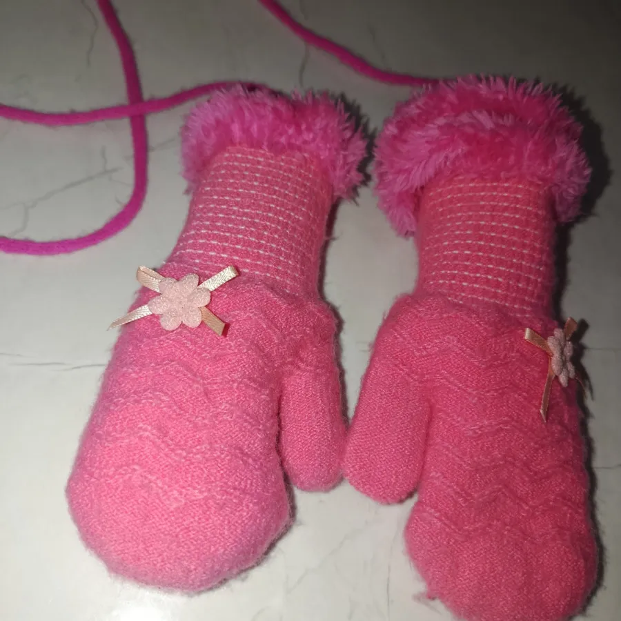 دستکش داخل خز نو85تومان