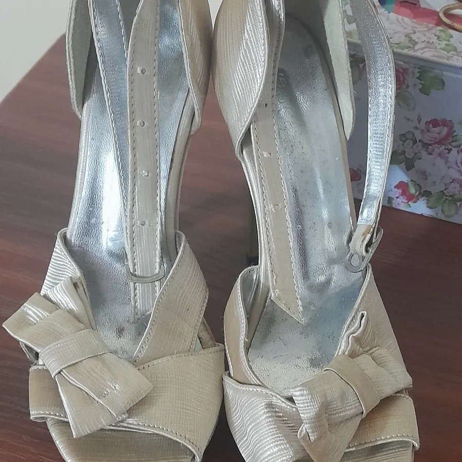 کفش مجلسی پاشنه 10