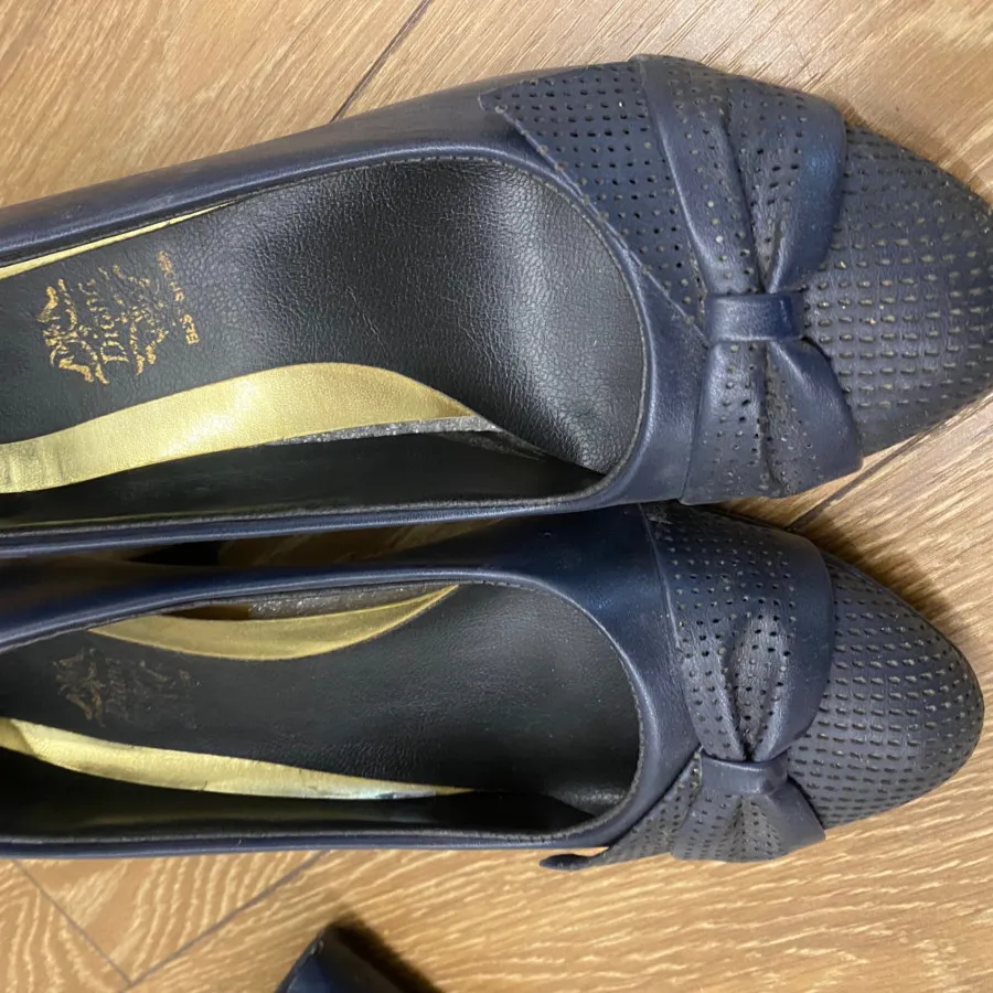 ست کیف و کفش چرم