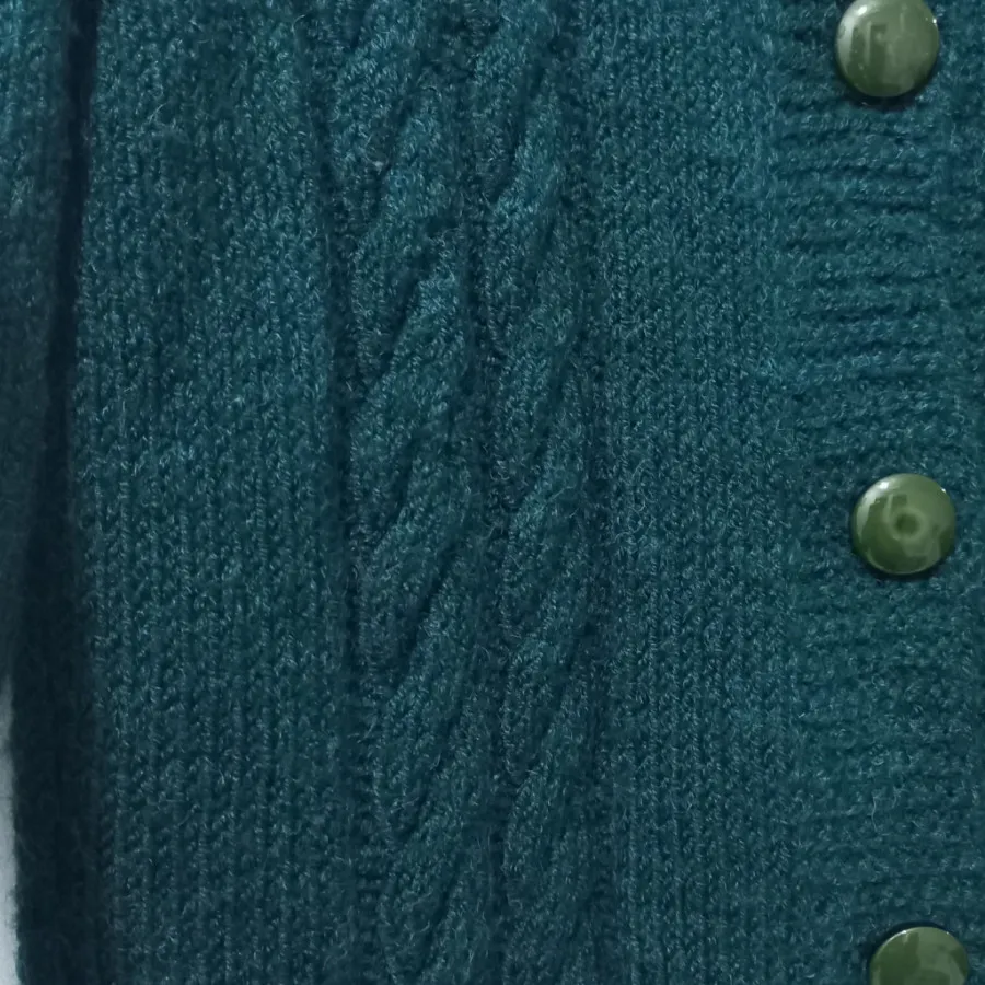 ژاکت دست بافت