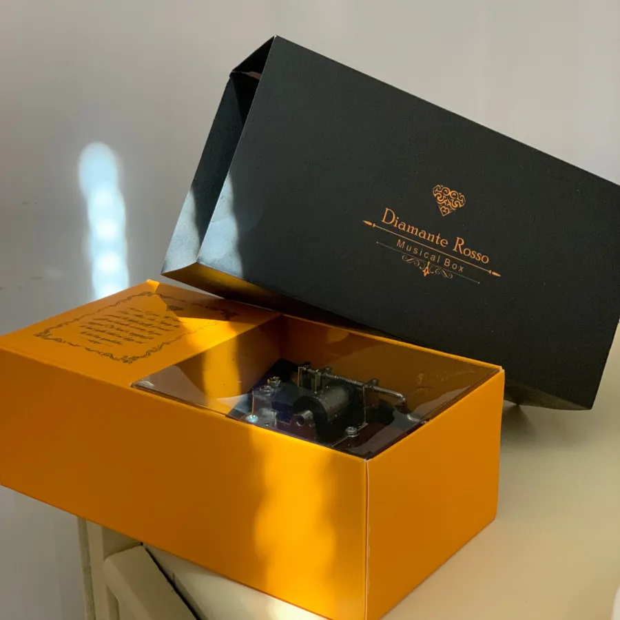 جعبه موزیکال همراه باکس