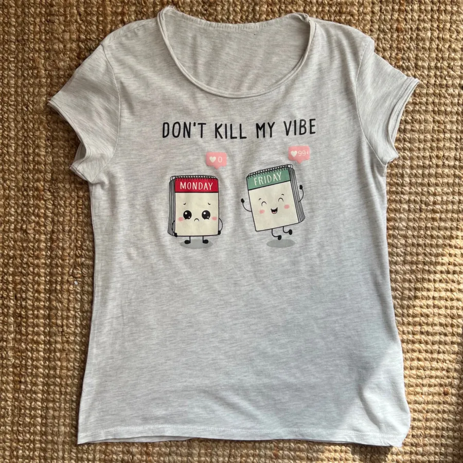 تیشرت برند fb sisters