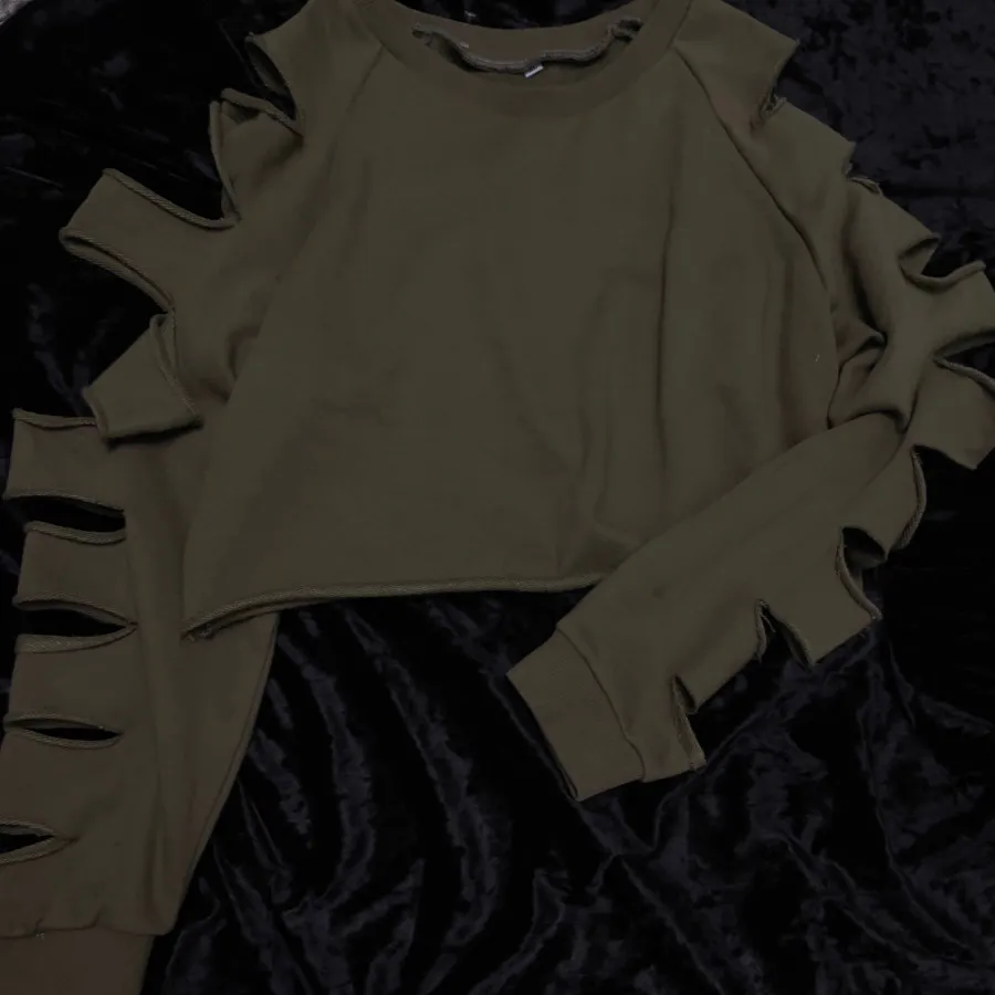 کراپ استین بلند