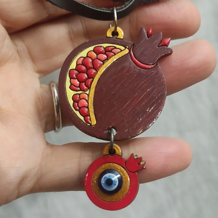 گردنبند یلدایی صنایع دستی