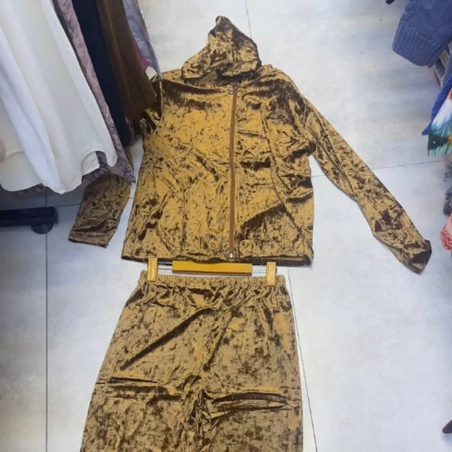 ست شلوار سویشرت جنس مخمل