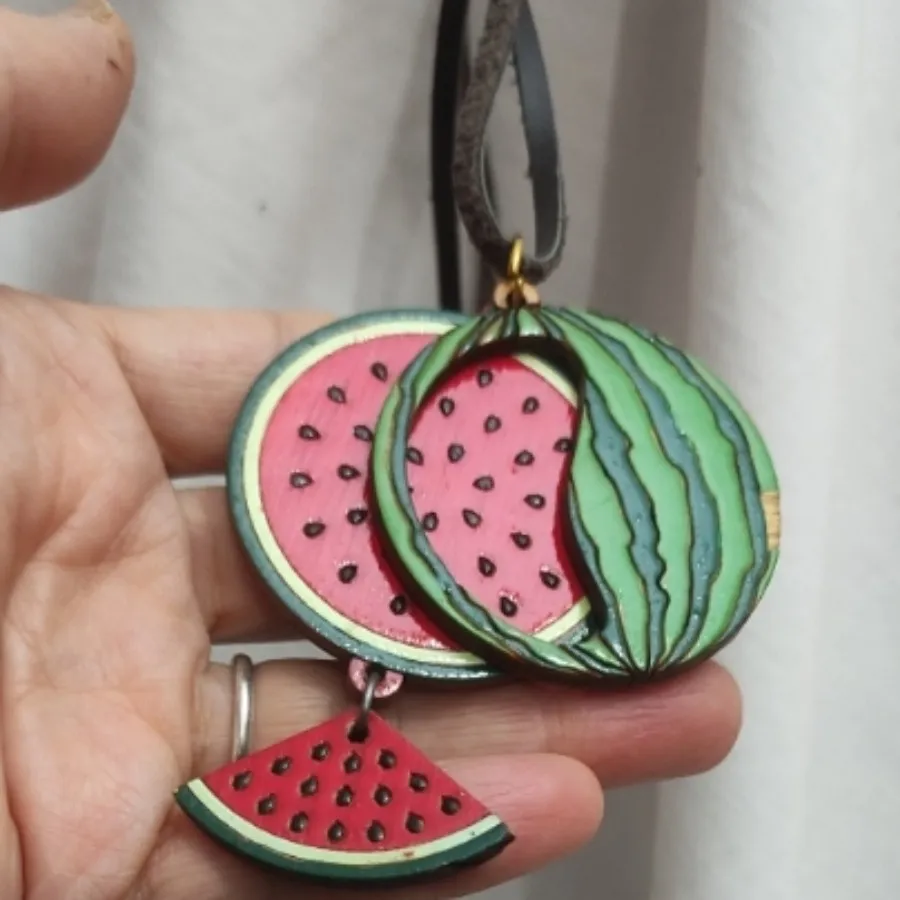 گردنبند یلدایی هندوانه