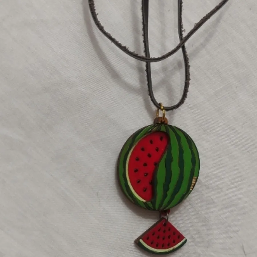 گردنبند یلدایی هندوانه